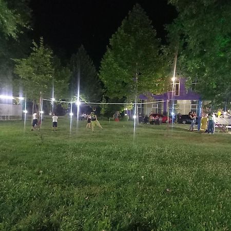 Es Hotel Kolifey Oghuz Εξωτερικό φωτογραφία